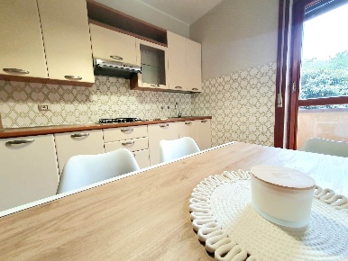 Foto Appartamento in VIA ALBERELLE, Crema di 100 m² con 3 locali in affitto