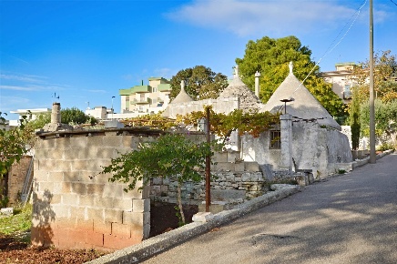 Foto Rustico in Via Peppino Impastato snc, Putignano di 97 m² con 5 locali