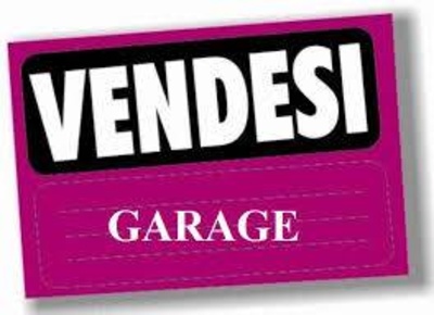 Foto Garage a Follonica Cassarello, Senzuno, Salciaina di 15 m² in vendita
