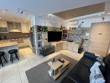 Foto Appartamento a Bolzano Don Bosco - Firmiano di 105 m² con 3 locali