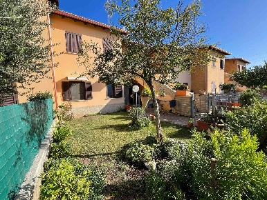Foto Appartamento a Capena di 70 m² con 3 locali in vendita