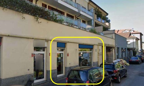 Foto Negozio in Via Candiani, Milano Bovisa di 113 m² con 1 locali