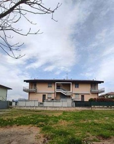 Foto Appartamento in Via t. tasso  16, Morengo di 65 m² con 4 locali