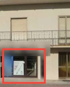 Foto Negozio in Viale Santa Margherita, Caorle Centro di 41 m² con 1 locali
