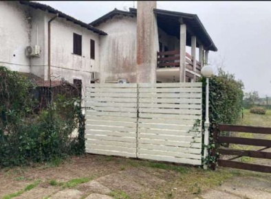 Foto Appartamento in Viale Raffaello Sanzio, Comacchio Lido di Spina