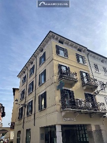 Foto Ufficio in Piazza Malvezzi, Desenzano del Garda Centro Storico