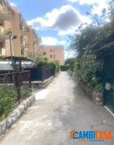 Foto Appartamento a Palermo Villagrazia di Carini di 86 m² con 3 locali