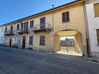 Foto Case semi ndipendenti in VIA G. MARCONI, Scurzolengo di 350 m²