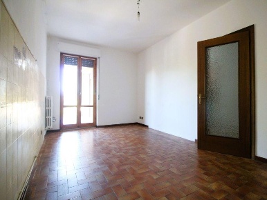 Foto Appartamento in Via Garibaldi, Missaglia Centro di 114 m² con 3 locali