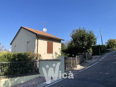 Foto Casa indipendente in via sorrivoli, Cesena Rio Eremo - Acquarola