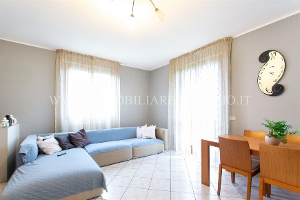 Foto Appartamento in via Stoppata, Olginate di 160 m² con 3 locali