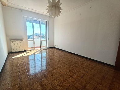 Foto Appartamento a Carrara Marina di Carrara di 85 m² con 4 locali