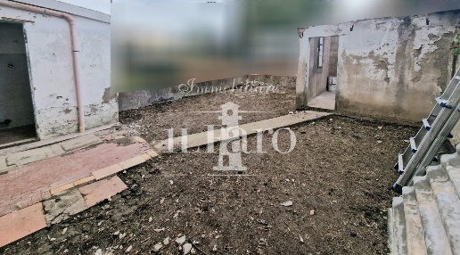 Foto Casa indipendente a Campi Bisenzio Centro di 134 m² con 5 locali