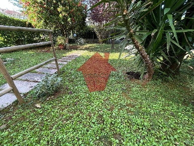 Foto Casa indipendente a Vinci Spicchio-sovigliana di 180 m² con 6 locali