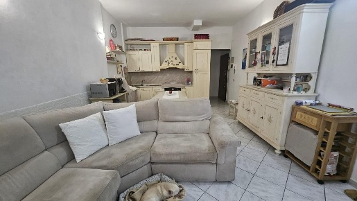 Foto Appartamento a Collesalvetti Vicarello di 110 m² con 4 locali