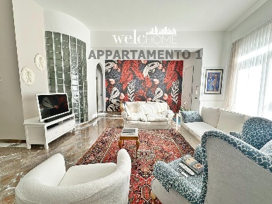 Foto Appartamento a Campi Bisenzio San Donnino di 320 m² con 14 locali