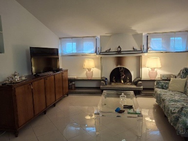 Foto Appartamento a Empoli San Rocco - Lungarno di 155 m² con 6 locali