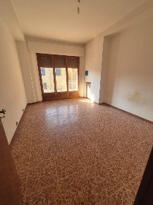 Foto Appartamento a Siena Fuori Porta Camollia di 180 m² con 8 locali