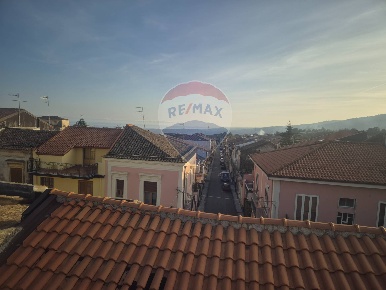 Foto Casa indipendente in via umbero 1, Piedimonte Etneo Centro di 250 m²