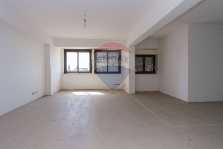 Foto Ufficio in Via Giuseppe Garibaldi, Lentini di 65 m² con 1 locali