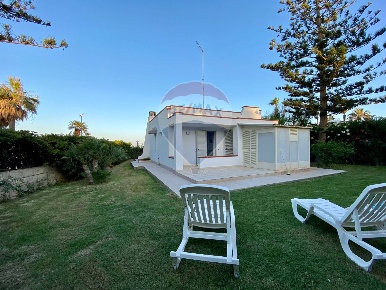 Foto Villa unifamiliare in Contrada San Lorenzo Reitani, Noto Reitani