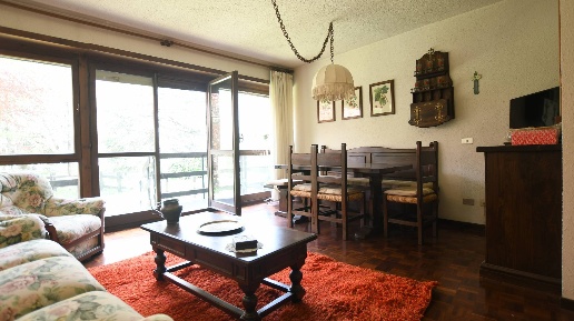 Foto Appartamento in Via Ugo Foscolo, Bardonecchia Centro di 50 m²