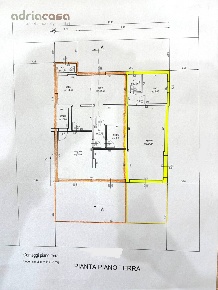 Foto Locale commerciale in Viale Dante Alighieri, Riccione Alba Mare