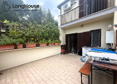 Foto Villa a schiera in Via delle Mimose, Fonte Nuova Tor Lupara di 140 m²