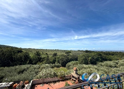 Foto Villa unifamiliare in via dell'uliveto, Palombara Sabina di 320 m²