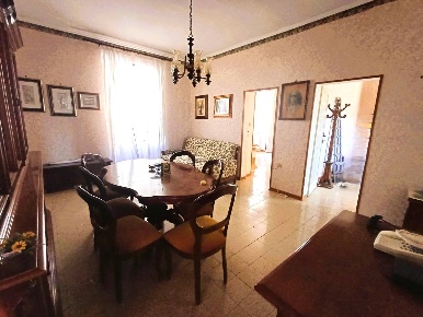 Foto Appartamento in via XX Settembre, Caprarola Centro di 65 m² in vendita
