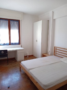 Foto Appartamento in Via Di Pratale, Pisa Pratale di 120 m² con 6 locali