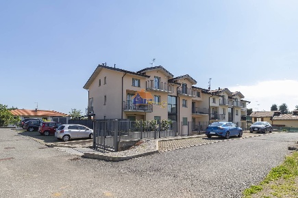 Foto Appartamento in via Cesare Battisti, Carnago Rovate di 142 m²