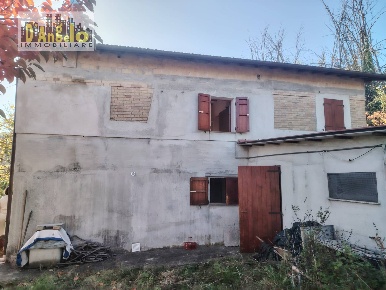 Foto Agriturismo in Contrada Tesino, Offida di 125 m² con 2 locali