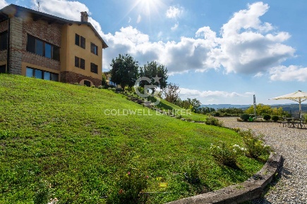 Foto Rustico in via Santo Stefano, Gabiano di 800 m² con 20 locali