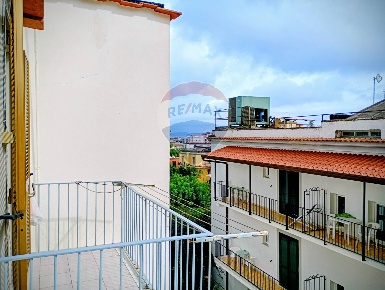 Foto Appartamento in Via delle Terme, Ischia Centro di 65 m² con 2 locali