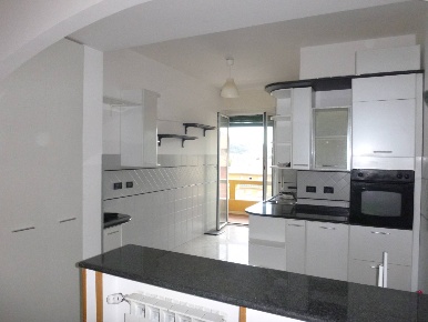 Foto Attico in VIA PARMA, Chiavari Caperana di 100 m² con 5 locali