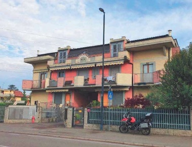 Foto Appartamento in via Lazio, Grezzago di 77 m² con 4 locali in vendita