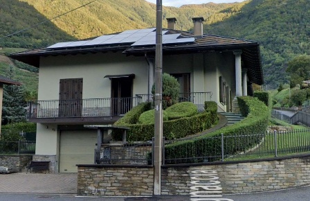 Foto Villa unifamiliare in VIA MAZZINI, Bianzone Centro di 340 m²