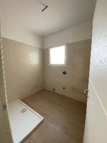 Foto Appartamento in via verona, Casarano di 180 m² con 7 locali in vendita