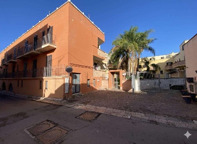 Foto Appartamento in via vittorio emanuele, Casarano Centro di 67 m²