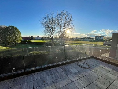 Foto Appartamento in via rossini, Guanzate Centro di 120 m² con 4 locali