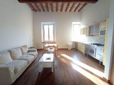 Foto Appartamento in Piazzale Boschetti, Modena Centro Storico di 65 m²