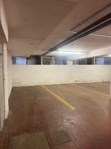 Foto Posti auto in Viale Antonio Silvani 6, Bologna Saffi di 14 m²