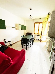 Foto Appartamento a Sassari San Giuseppe di 140 m² con 5 locali in affitto