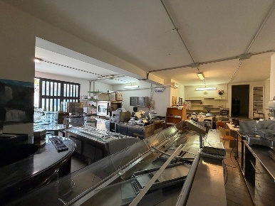 Foto Capannone industriale in Via Capannone con ufficio in via Narni 136,