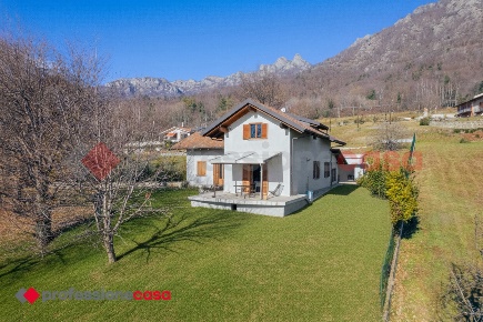 Foto Villa unifamiliare in Via san antonio 77, Cantalupa di 350 m²