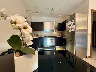 Foto Appartamento in Via Carrabuffas 68, Alghero Pivarada di 75 m²