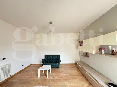 Foto Appartamento in Via Pasubio 59, Bologna Saffi di 85 m² con 4 locali