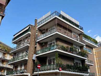 Foto Appartamento in Emilio Praga, Roma Talenti - Monte Sacro di 130 m²