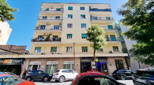 Foto Appartamento in Via Cesare Battisti 31, Caserta Corso Trieste di 90 m²